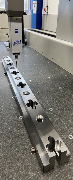Measuring a machine component